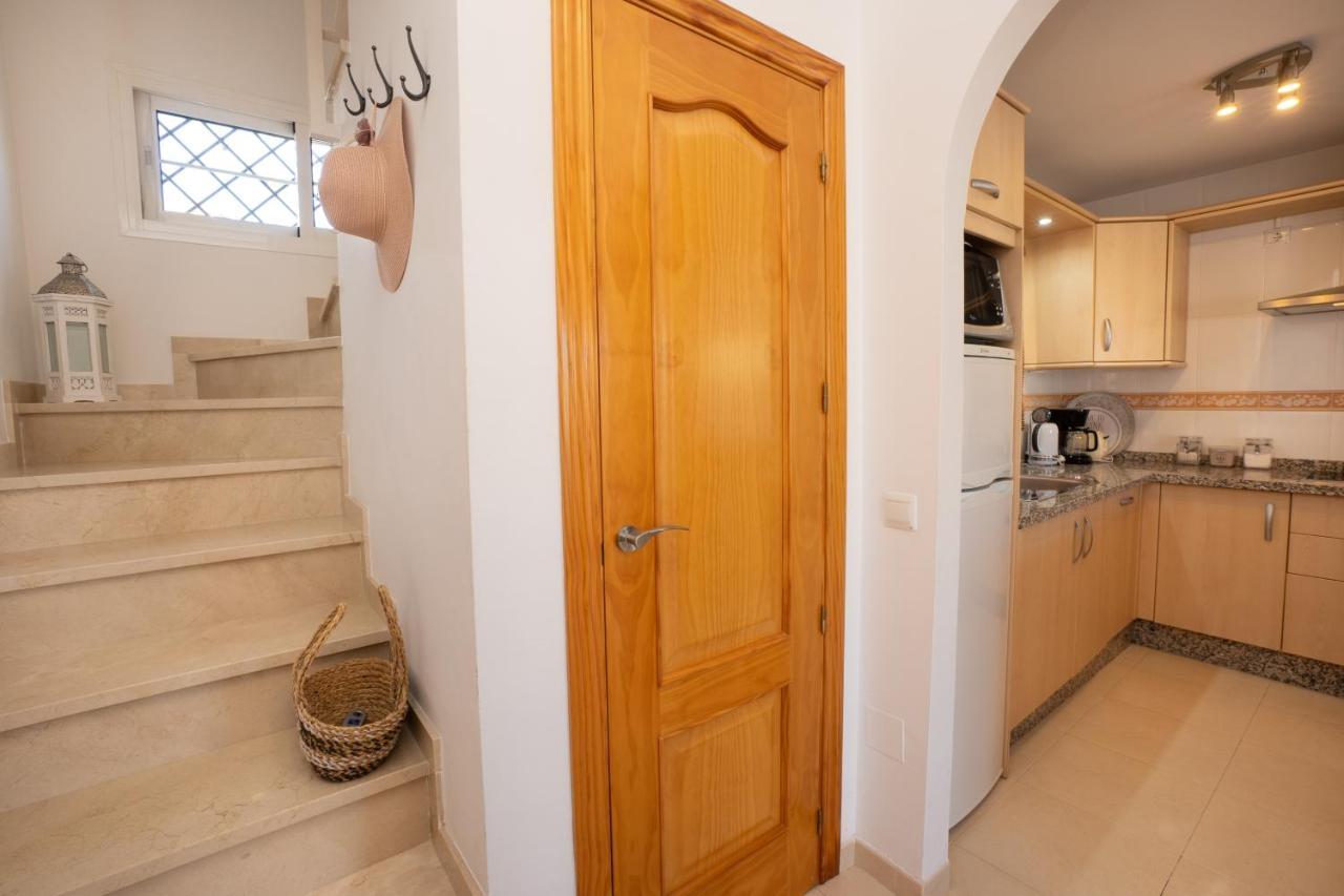 Penthouse Las Gaviotas Ii-2E Menyber Nerja Bagian luar foto